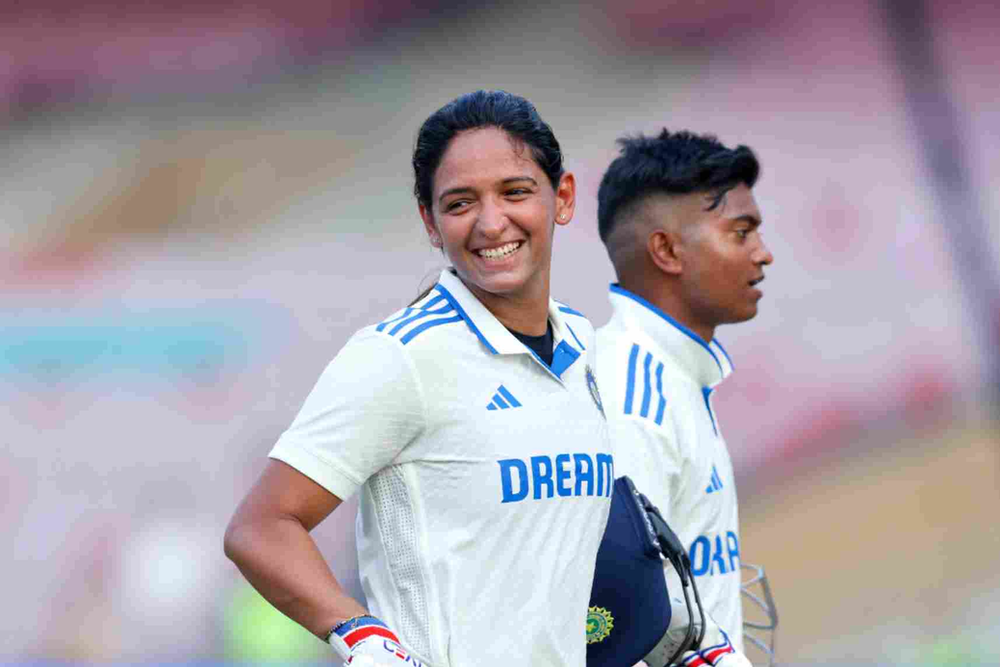 Harman to lead India Women against South Africa (Photo: ©BCCIWomen/Twitter) India Women vs England Women, Only Test_ Harmanpreet Kaur scored 49 and 44 in two innings against England Women _ Walking Wicket (Photo_ ©BCCIWomen_Twitter)