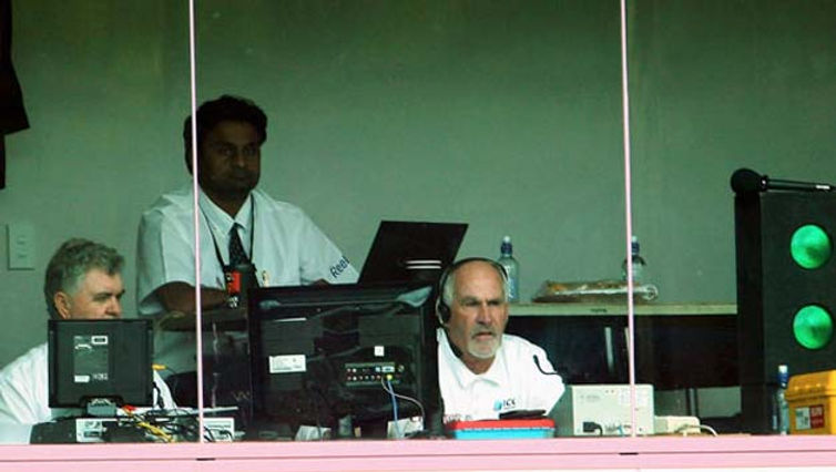Waist Height no-call, Wide can be reviewed by Third Umpire in WPL 2023, BCCI announces | Walking Wicket (Source: ©Google Images)