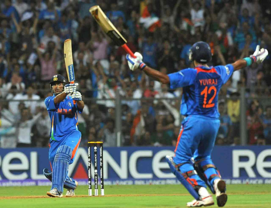 IND vs SL, 2011 World Cup Final_ MS Dhoni, Yuvraj Singh took India over the line and won Cricket World Cup _ Walking wicket (Images_ ©ICC_Twitter)