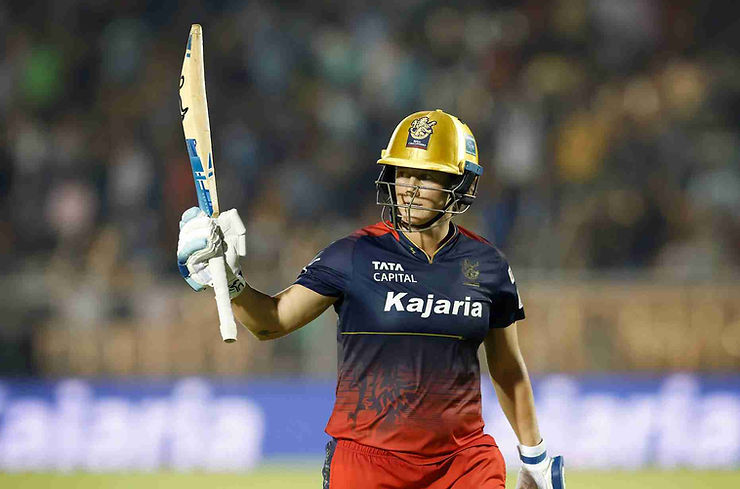 WPL 2023_ Sophie Devine scored 99 off 36 against Gujarat Giants in league games _Walking Wicket (Images_ ©WPLT20_Twitter)
