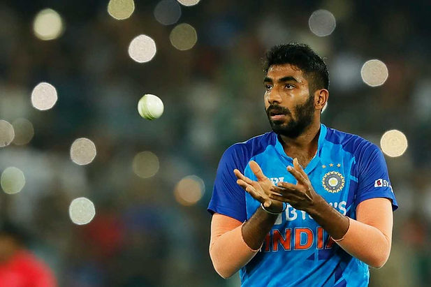 Jasprit Bumrah conceded fifty runs from 4 overs against Australia in 3rd T20I | Walking Wicket (Photo_ ©BCCI_Twitter)