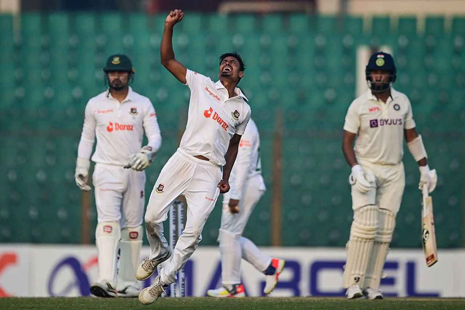 Bangladesh vs India, 1st Test, Day 1, Top Performances_ Taijul Islam took 3-84 on Day 1 against India _ Walking Wicket (Source_ ©AFP_Getty Images)
