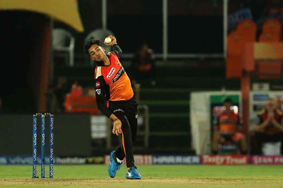 IPL 2022 Mega-Auction_ Top 5 Uncapped Players likely to go for big prices in bidding war. Abhishek Sharma played for SRH in IPL 2021 (©BCCI_IPL)