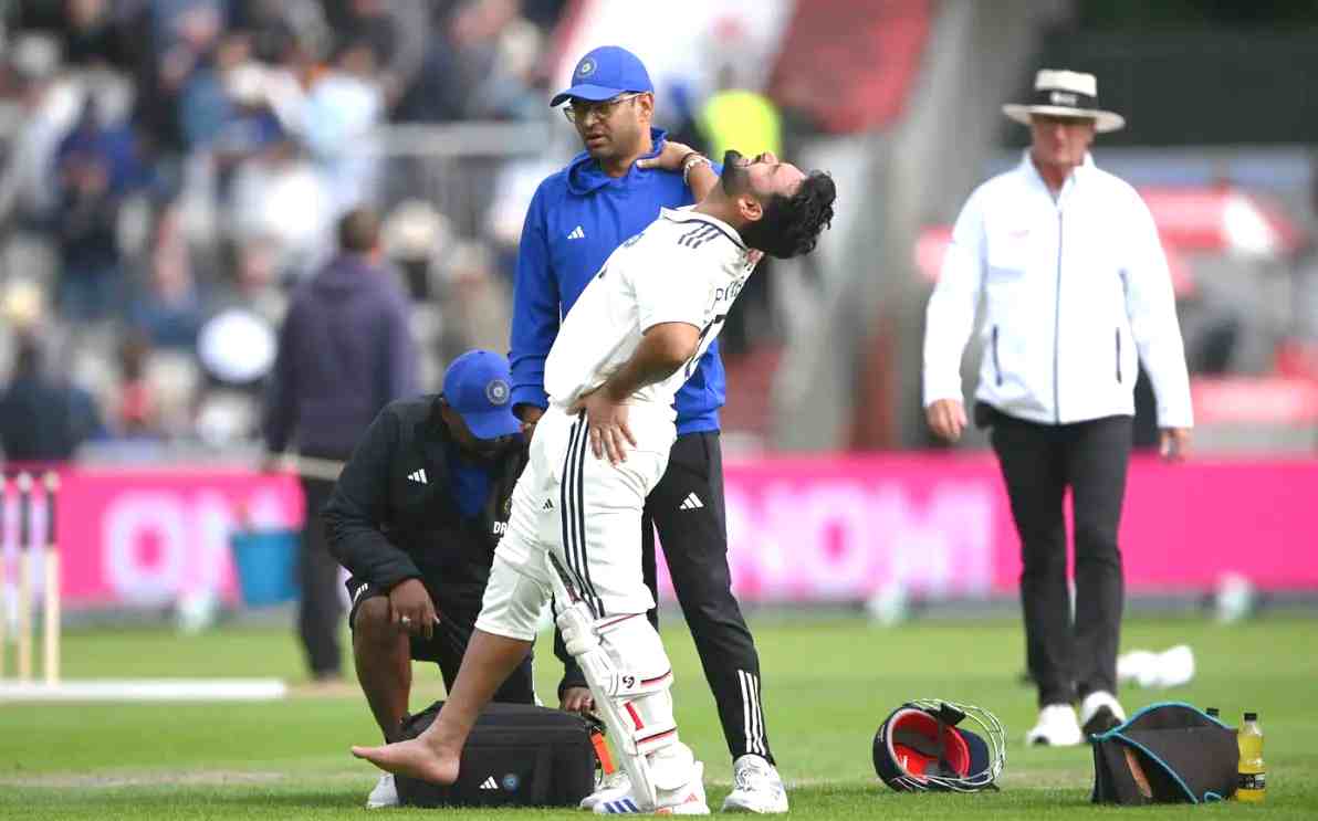 ENG vs IND 2025: Rishabh Pant's toe got fractured during first innings of Old Trafford Test.