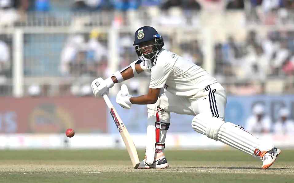 IND vs SA 2025-26: India’s overload of left-handers raises balance concerns — will the team make changes for the 2nd Test?