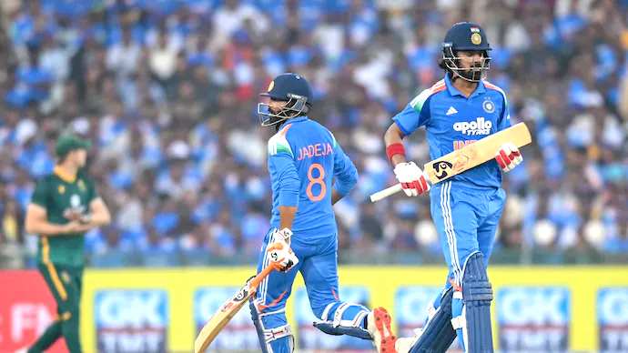 IND vs SA 2025-26: India’s lower middle order (6-8) fails to fire, highlighting a major gap compared to South Africa’s solid depth.
