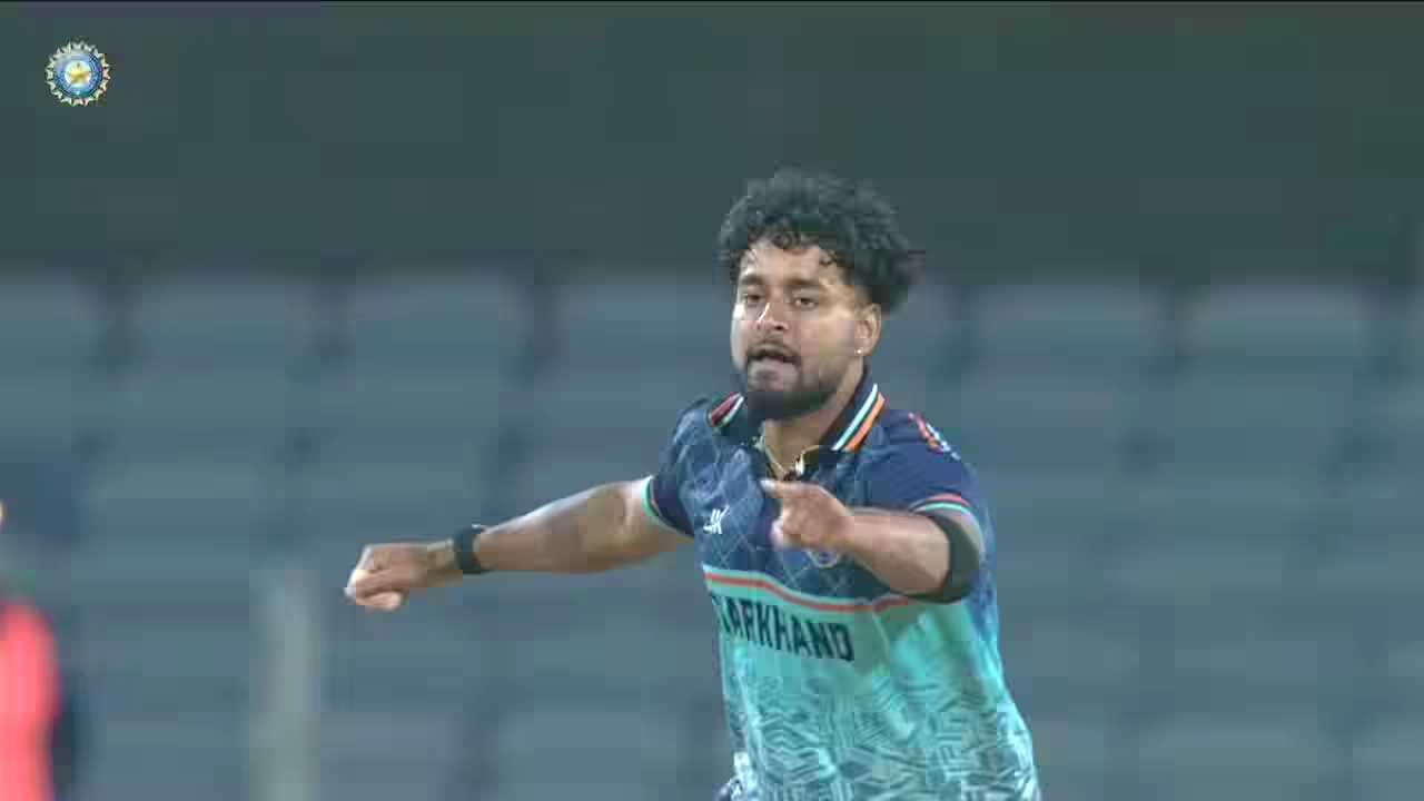 SMAT 2025-26: Sushant Mishra becomes the joint-highest wicket taker in the tournament with 22 wickets. 